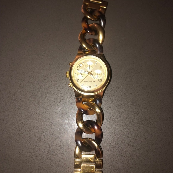 Tortoise shell/ gold links Michael Kors watch main image 4